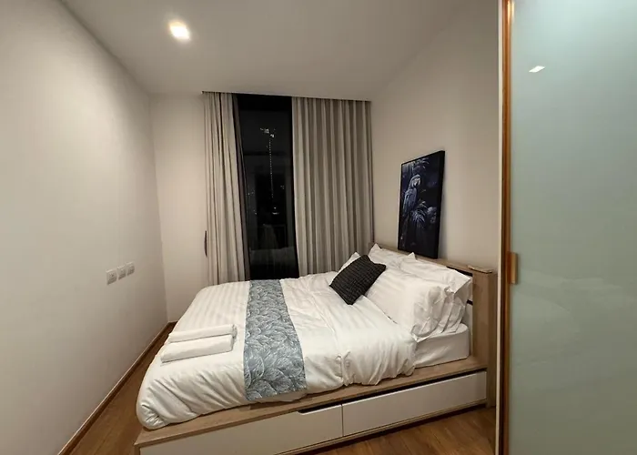 Elite Be33 2br In Pompong Near Emquartier Vvbkk33 曼谷
