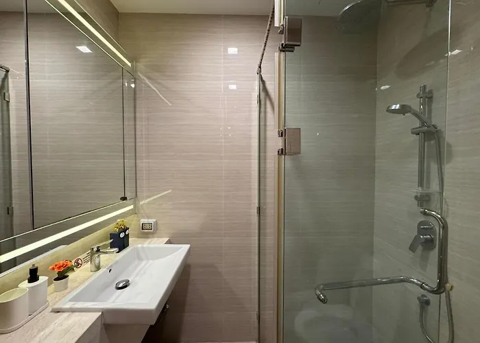 公寓 Elite Be33 2br In Pompong Near Emquartier Vvbkk33 曼谷